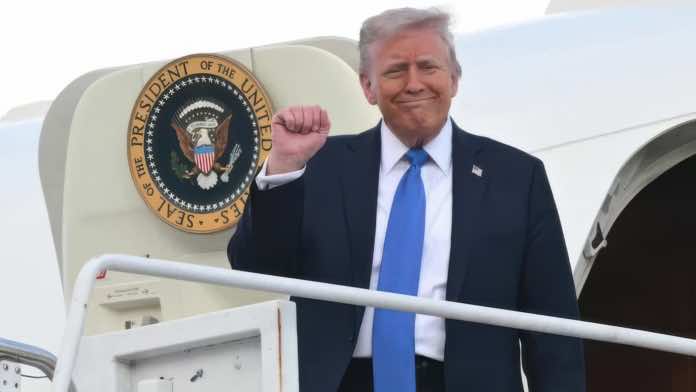 Chính quyền Trump tăng cường thu thập tình báo về Greenland khi chiến dịch sáp nhập gia tăng